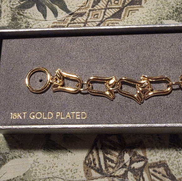 New Lussoro Gold Plated  Women's Bracelet - Picture 4 of 4